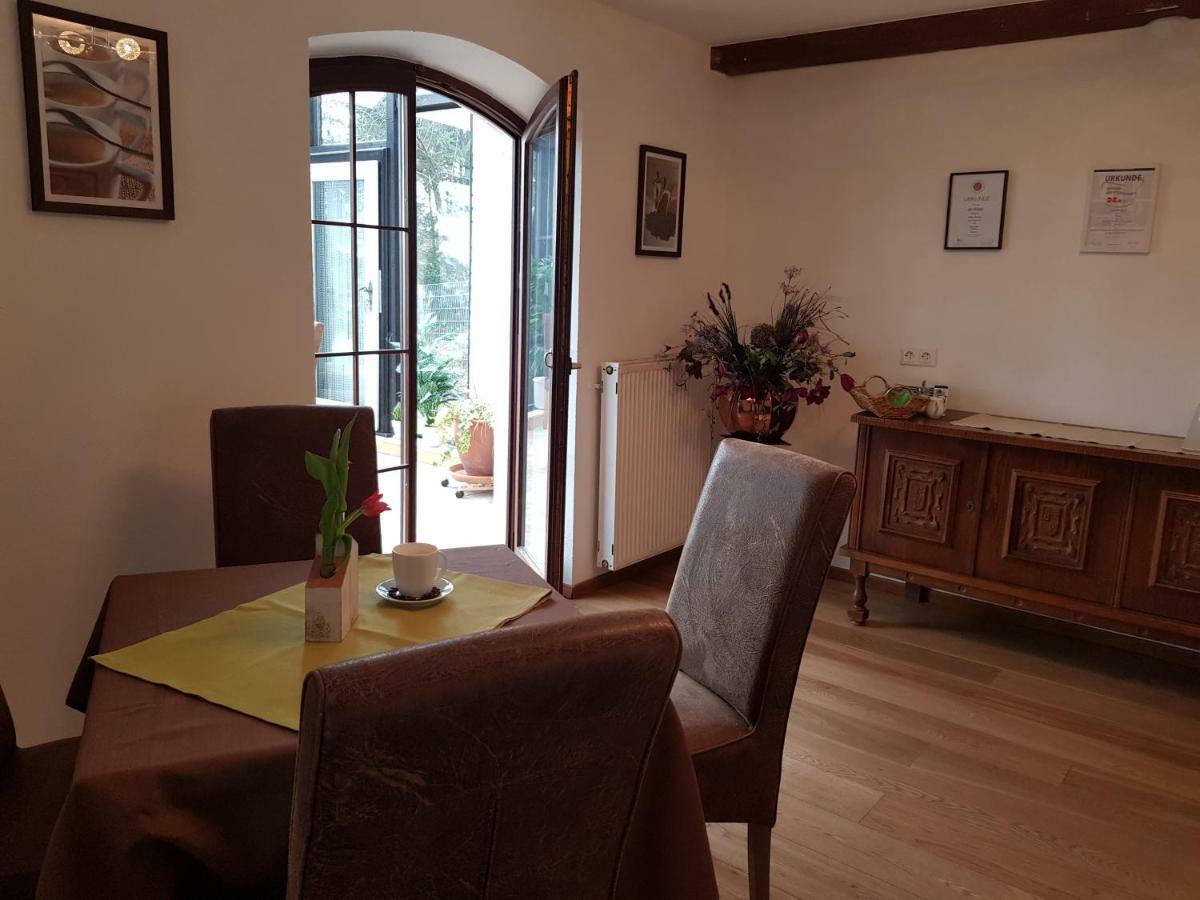 Hotel Feldmaus Olzheim 외부 사진